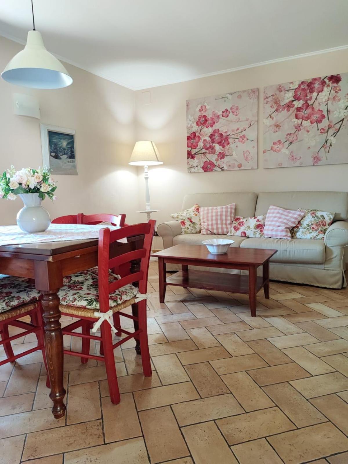 Il Bagolaro Casa Vacanze Sulmona Eksteriør bilde